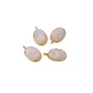 Colgantes Ovalados de Latón Chapado en Oro con Tallado de Flor de Piedra Lunar Arcoíris, Elegantes y Hechos a Mano, para la Creación de Joyería de Moda - Product Image 3