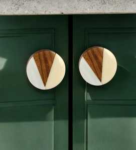 Pomos de Resina Minimalistas de Diseño Único para Cajones, Armarios, Cómodas y Cocinas - Ecológicos y Duraderos, Hechos a Mano - Product Image 4