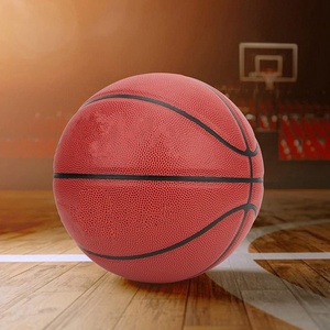 Balón de Baloncesto Profesional de Goma Resistente al Agua, Ligero y Duradero, Moldeado, Personalizado, Promocional, de Entrenamiento, con Logotipo y Color Personalizados, de Alta Calidad - Product Image 2