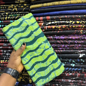 Tissu en coton imprimé wax africain nigérian vibrant de haute qualité pour le marché de la mode vestimentaire en Afrique du Sud - Product Image 6