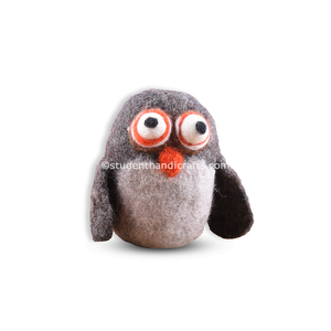 Adorable poupée en feutre en forme de hibou pour la décoration des bébés et des enfants - Product Image 3