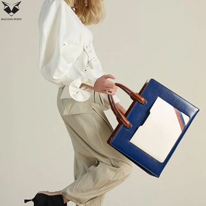 Sacs fourre-tout pour femmes en PU de qualité supérieure, fabriqués à la main par des designers, élégants pour un usage quotidien, le bureau, les voyages et les occasions spéciales, toutes saisons - Product Image 2