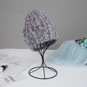 Bonnets en tricot personnalisés avec logo, 100% acrylique, unisexe, ajustables, broderie décorative pour étiquettes de vêtements - Product Image 2