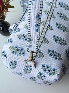 Cotton Quilted Duffle Shoulder <b>Bag</b> Floral Print Eco-Friendly Leather Canvas Lining Fashionable <b>Overnight</b> Shopping Duffle <b>Bag</b> - Product Image 4