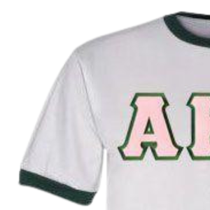 T-shirt à manches courtes en coton décontracté avec imprimé graphique AKA, blanc et vert foncé - Product Image 2