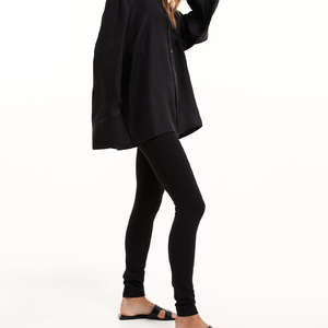 Ensembles de yoga imprimés sans couture, style tendance, confortables, personnalisés par sublimation, avec étiquette au cou – Vente en gros - Product Image 4