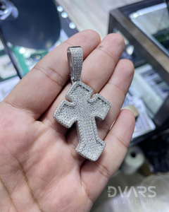 Pendentif Croix Certifié Luxe Moissanite D VVS1 Sertie de Diamants, en Argent 925 Plaqué Or et Rhodium, Style Hip-Hop - Product Image 3