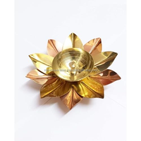 Porte-bougie en laiton de luxe, design artistique en forme de lotus, support à bougie pour la décoration intérieure, les mariages, les événements et les occasions spirituelles