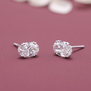 IGI Certified Lab Grown Diamond Oval Stud Earrings 9K White / Yellow & Rose Gold Solitaire Oval Cut Diamond Earrings - Product Image 5