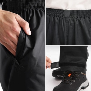 Combinaison de pluie légère pour moto avec design imperméable, ajustement réglable, veste à capuche, pantalon stable, matière respirante - Product Image 5