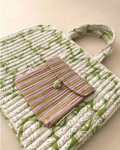Jaipur Originals Quilted Floral Cotton Fabric <b>Laptop</b> Tote Bag Striped Pocket Handle Shockproof Lightweight Protective Vintage - Product Image 4