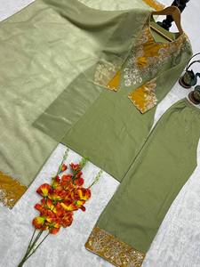 Conjunto Kurti Palazzo de Seda Crujiente para Mujer, Ropa Festiva Más Vendida, con Diseño de Bordado Calado, Disponible al Mejor Precio - Product Image 2