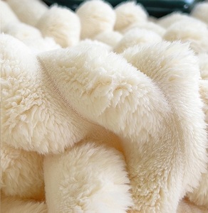 Couverture chaude en flanelle épaisse, couverture en polaire corail, couverture en peluche pour la sieste au bureau, couverture en polaire lapin douce comme du lait - Product Image 5
