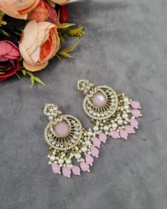 Pendientes colgantes de diseñador con borlas de perlas Chandbali y piedras preciosas redondas, chapados en oro antiguo, para mujer, fabricante de pendientes de moda. - Product Image 5