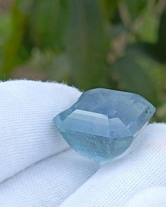 Paraiba <b>Colour</b> Natural Hiddenite Bluish Green Spodumene Premium Loose Stone IGI Certified <b>Cushion</b> Cut Light Limited Offer - Product Image 3