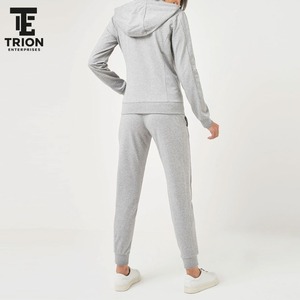Ensemble de survêtement décontracté pour femme, coupe ajustée, confortable et respirant, avec sweat à capuche zippé et pantalon de jogging - Product Image 2