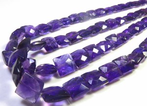 Cuentas de Amatista Púrpura de Primera Calidad Gems Valley, Tira de 18 Pulgadas, Amatista Brasileña Natural Facetada de 6-10 mm, Taladrado al Centro, Forma Baguette - Product Image 6
