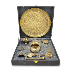 Ensemble de 7 assiettes de prière traditionnelles en laiton pur, polies, pour Diwali, mariages et cadeaux de remerciement - Product Image 3