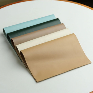 Feuilles de cuir véritable pleine fleur pour l'artisanat du cuir, portefeuilles, sacs, ceintures, chaussures – Fournisseur et fabricant en gros à vendre - Product Image 1