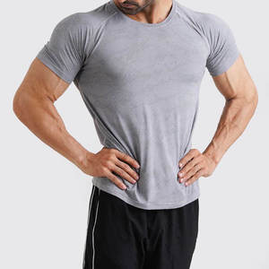 Camiseta Deportiva Personalizada con Logotipo para Hombre, Camiseta de Gimnasio de Manga Corta, Ropa Deportiva Ligera para Entrenamiento y Ejercicio - Product Image 4