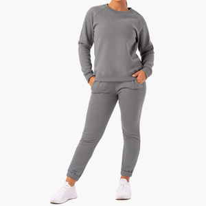Ensemble de survêtement gris 2 pièces pour femme, col rond, manches longues, couleur unie, décontracté, en coton tricoté, coupe régulière, avec poches, longueur cheville - Product Image 6