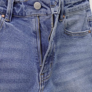 Jeans de mujer de cintura alta y pierna recta, estilo vintage, color azul medio, pantalones de mezclilla de buena calidad y cómodos para mujer. - Product Image 5