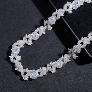 Collier Moissanite motif floral, collier tennis scintillant avec fleurs et feuilles, bijoux de luxe pour mariée, cadeau pour femme - Product Image 2