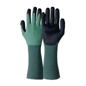Guantes de alto rendimiento resistentes a cortes, diseñados para entornos de trabajo de alto riesgo con protección fuerte y movimiento flexible - Product Image 6