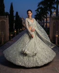 Prix d'usine OEM Lehenga Choli vert menthe de qualité supérieure, prêt-à-porter, style traditionnel indien, pour mariée, vente en gros Antra - Product Image 1