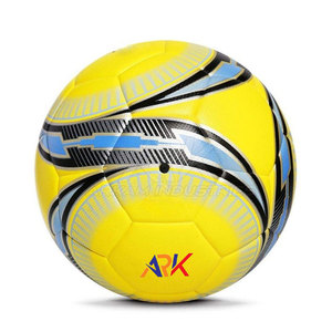 Pelota híbrida de superficie lisa, alta durabilidad, agarre fuerte, ideal para entrenamientos, partidos y actividades de juego al aire libre - Product Image 4