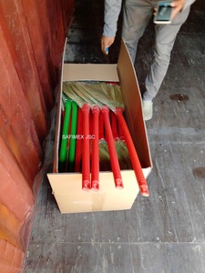 Balais vietnamiens en herbe de tigre, balais souples/balais en fibre de coco, manche long, durables, pour le nettoyage domestique, export direct usine - Product Image 5