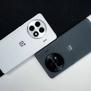 OnePlus Ace 5 Pro 5G สมาร์ทโฟนแอนดรอยด์ หน้าจอโค้ง 6.78 นิ้ว 120Hz ความละเอียด 1.5K 8T LTPO ชิปประมวลผล 8 Elite แบตเตอรี่ 6100mAh รองรับชาร์จไว 100W NFC OTA หน่วยความจำ 256GB - Product Image 5