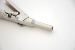 Jeringa Dental Intraoral de 1.8 ml, Curva, de Acero Inoxidable, Manual, Reutilizable, para Inyección de Injertos e Implantes - Product Image 5