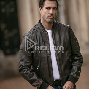 Veste matelassée écologique pour homme en stock, manteau d'hiver chaud en polyester recyclé et élasthanne, veste décontractée zippée pour l'extérieur - Product Image 2
