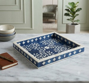 Bandeja Decorativa Rectangular de Resina Art Deco con Patrón Floral Grabado, Mesa de Centro, Incrustaciones Azules y Blancas para Diwali - Product Image 6