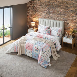 100% Microfiber Eco-Friendly Machine Washable Customizable 4-Piece Winter <b>Comforter</b> <b>Set</b> European American Style Floral Pattern - Product Image 4