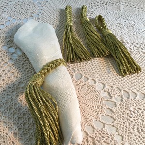 Anneau de serviette en macramé vert simple pour la décoration de table à manger à la maison, accessoire élégant pour la mise en scène de la table de cuisine, vente en gros depuis l'Inde - Product Image 5