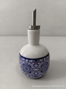 Nueva Botella de Cerámica Azul para Aceite de Oliva de 350 ml, Hecha a Mano, Hermética - Product Image 2