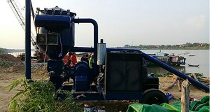 Système de convoyage pneumatique conçu pour transporter des poudres et des matériaux granulaires à travers une conduite fermée à propulsion pneumatique - Product Image 6