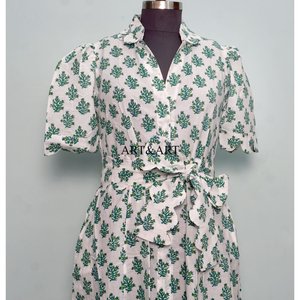 Robe midi en coton 100% écologique pour femmes Kangura, motif floral naturel, col en V, manches courtes, décoration boutonnée, lavable - Product Image 4