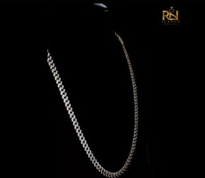 สร้อยคอแบบ Cuban Link เพชรเพาะเลี้ยงในห้องปฏิบัติการ ทองแท้ 9K 14K 18K หรูหรา ทรงเหลี่ยมเจียระไนอย่างประณีต เครื่องประดับชั้นดี ความยาวตามสั่ง ขายส่ง - Product Image 5