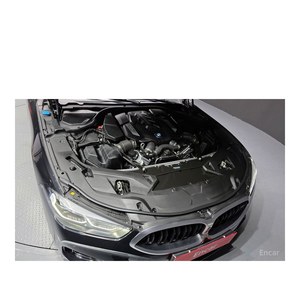 BMW Serie 8 M850i XDrive Coupé 2024, 18,126 km, Volante a la Izquierda, Caja de Cambios Automática, Cámara Trasera - Product Image 6