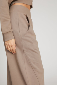 High quality camel <b>khaki</b> color <b>women's</b> <b>joggers</b> pants loose fit <b>women</b> sweatpants wide leg open <b>women</b> <b>jogger</b> pant custom <b>joggers</b> - Product Image 2