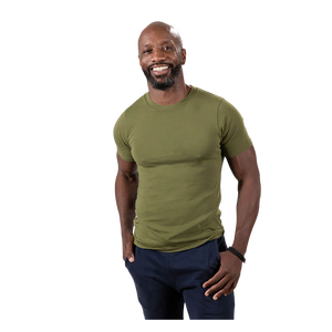 T-shirt pour homme en coton 100% à col rond et manches courtes, couleur olive, coupe ajustée, décontracté, uni, tricoté - Product Image 2
