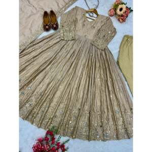 Hermoso vestido Anarkali con colgante y Dupatta para fiestas Vestido de noche elegante - Product Image 6