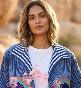 Veste matelassée en velours de haute qualité faite à la main pour femmes, bleu indigo, style bohème, manteau d'hiver, col rayé, broderie, cardigan ouvert sur le devant - Product Image 1