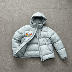 Veste d'hiver matelassée pour femme, très vendue, 100% polyester, garnissage en coton, broderie, imperméable, respirante, camouflage, à capuche - Product Image 1
