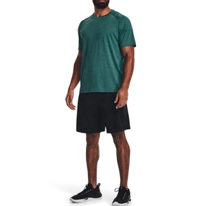 Camiseta de hombre de secado rápido, transpirable, ecológica, con servicio OEM, elegante, para exteriores, de verano, con cuello redondo, informal, de corte regular. - Product Image 1