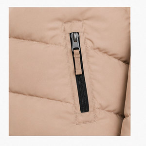 Chaqueta Parka Moderna para Mujer con Exterior Impermeable, Interior Acolchado Térmico y Estilo Urbano Elegante Inspirado en la Moda de Invierno - Product Image 5