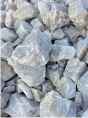 Quartz naturel en morceaux, pierre concassée, rectangulaire, blanc, design rustique, matériau durable pour l'extérieur, garantie à vie - Product Image 3